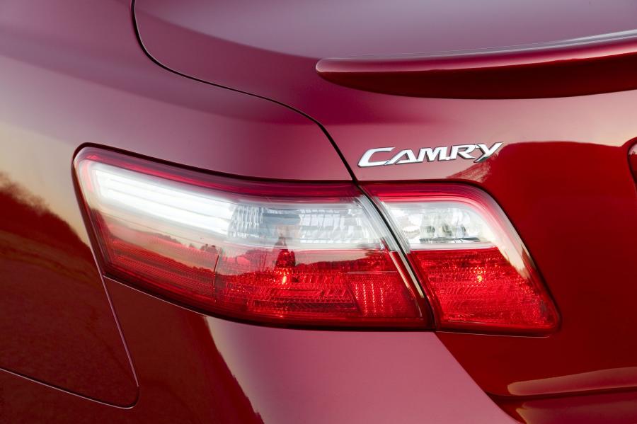  Toyota Camry 2007 года  (фото 17 из 73)